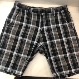 Detailed True American Wear mens shorts